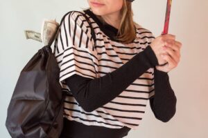 Understanding the Difference: “Robbery” and “Theft from a Person” in Illinois